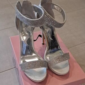Nina Silver Sparkling Heels